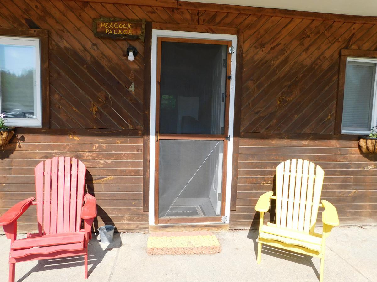 Barton Pine Crest Motel & Cabins المظهر الخارجي الصورة