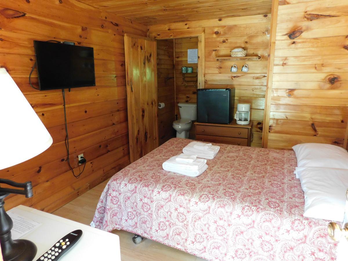 Barton Pine Crest Motel & Cabins المظهر الخارجي الصورة