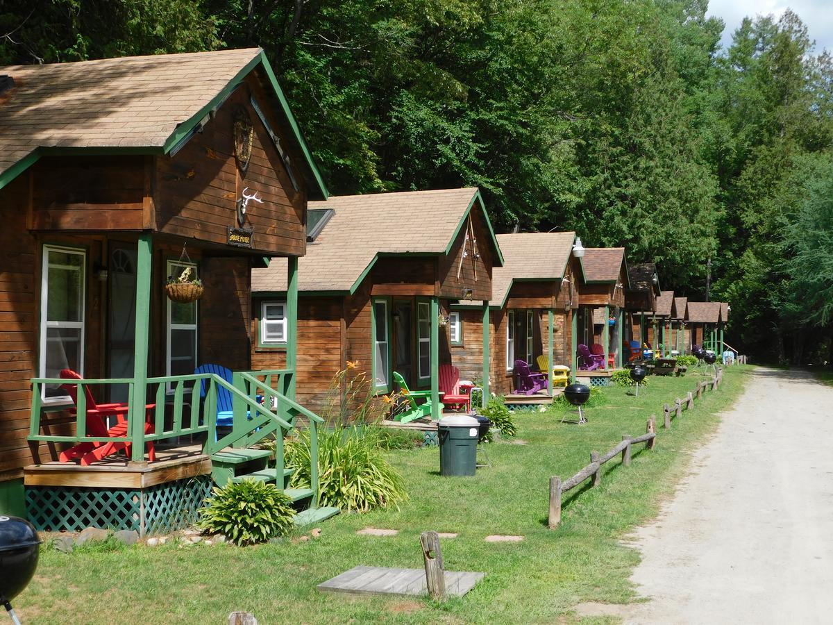 Barton Pine Crest Motel & Cabins المظهر الخارجي الصورة