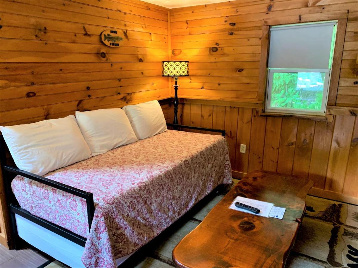 Barton Pine Crest Motel & Cabins المظهر الخارجي الصورة